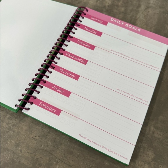 Cute and happy journal/goal book! See pic for all the details 💚🩷spiral bound! - Picture 6 of 6
